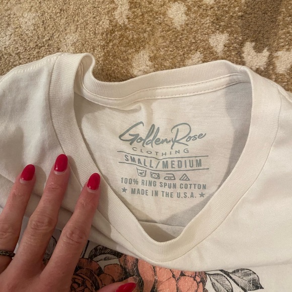 Floral skeleton t shirt - Picture 2 of 3